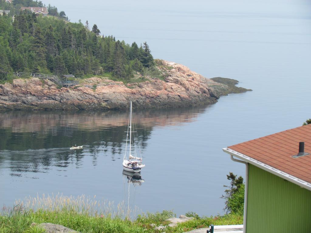 Les Chalets Au Bord De La Mer Лез-Эскумен Экстерьер фото
