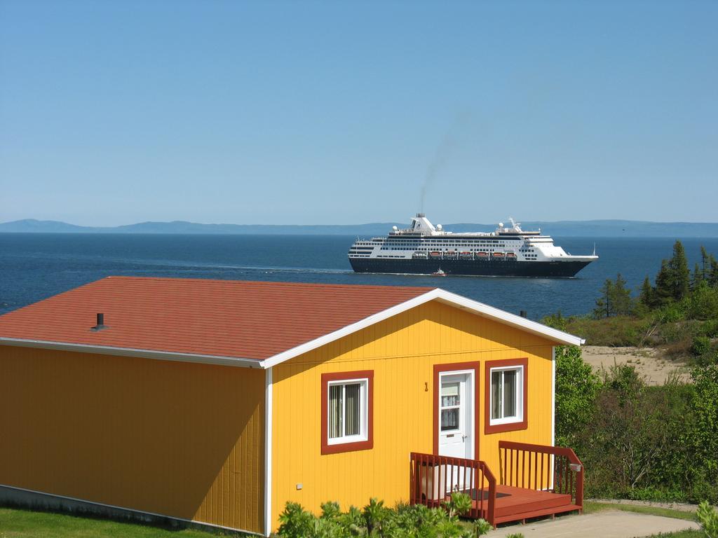 Les Chalets Au Bord De La Mer Лез-Эскумен Экстерьер фото